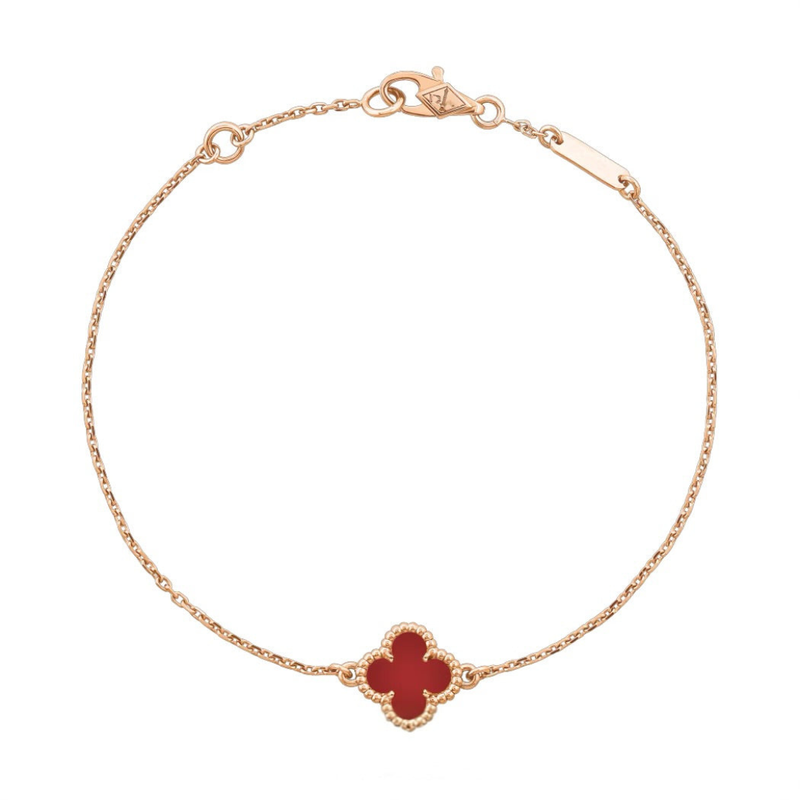 Kleeve Jewelry Set