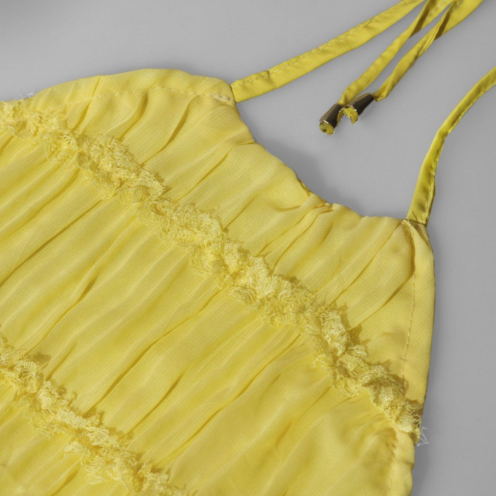 Glow Hour – Figurbetontes Backless Kleid